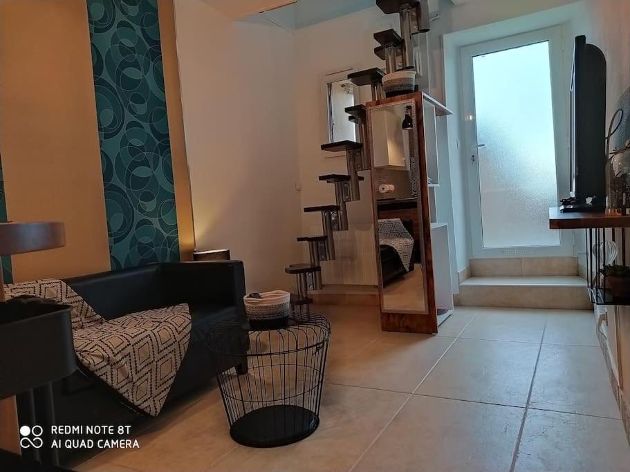 Duplex Avec Jardin, Proche Village Calenzana Extérieur photo