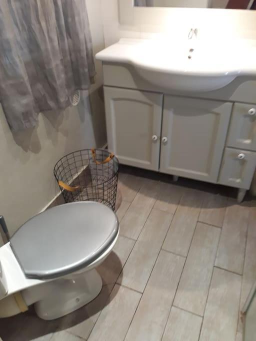 Duplex Avec Jardin, Proche Village Calenzana Extérieur photo